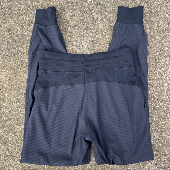 Lululemon Dance Studio Mid-Rise Jogger Black - Picture 6 of 9